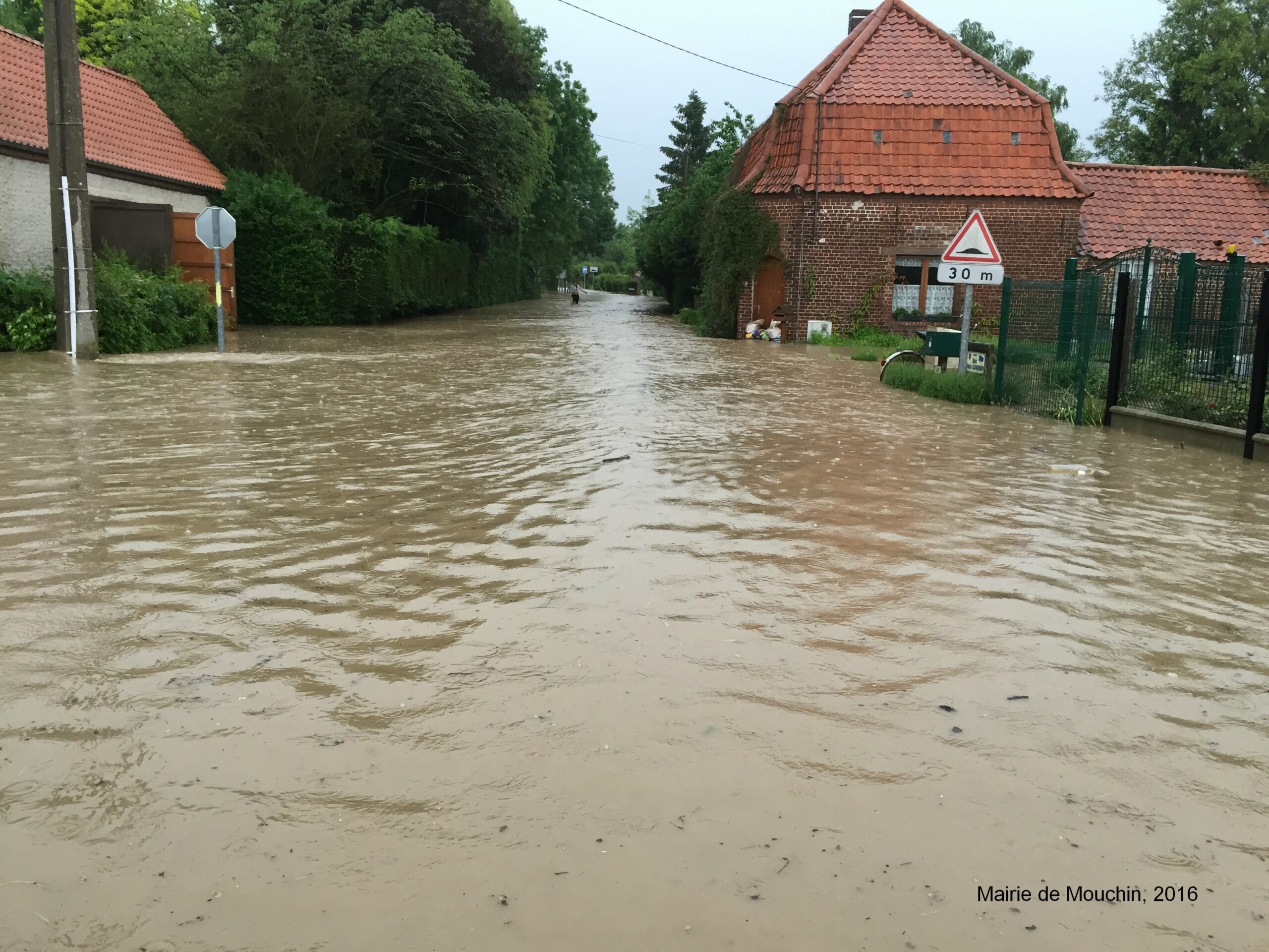 Juin 2016 MOUCHIN inondation 62 Frere Franquet
